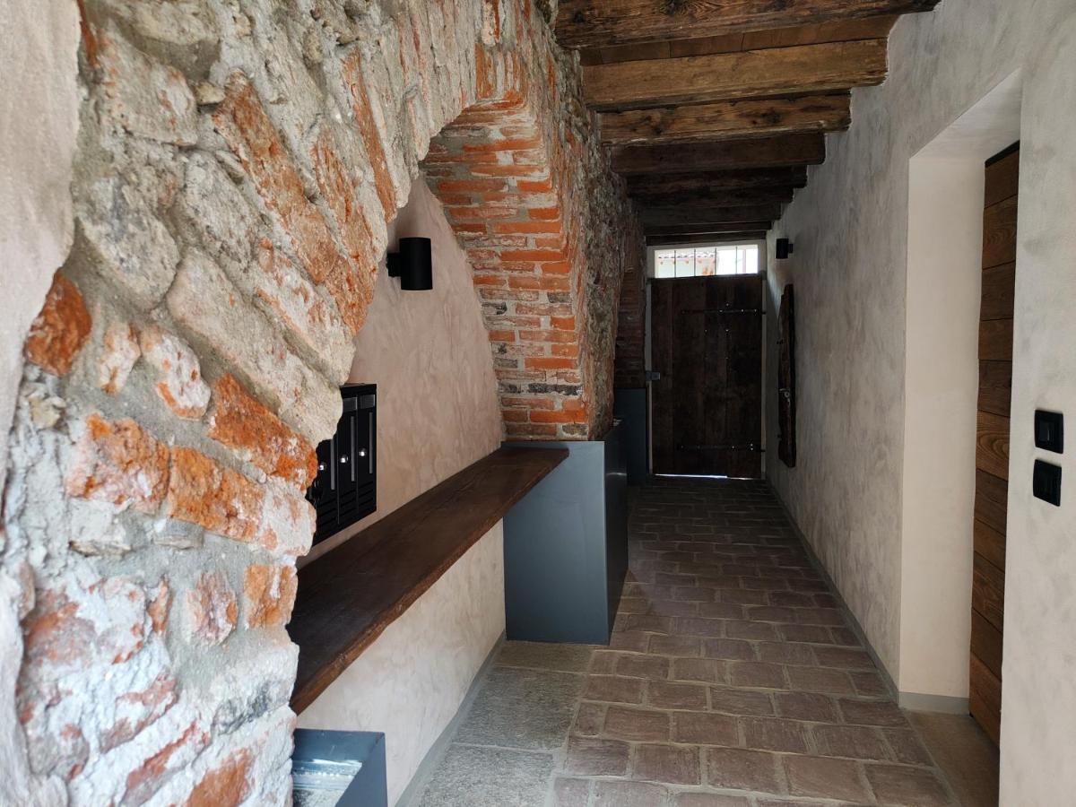 Ferienwohnung Domus Acaja Pinerolo Exterior foto
